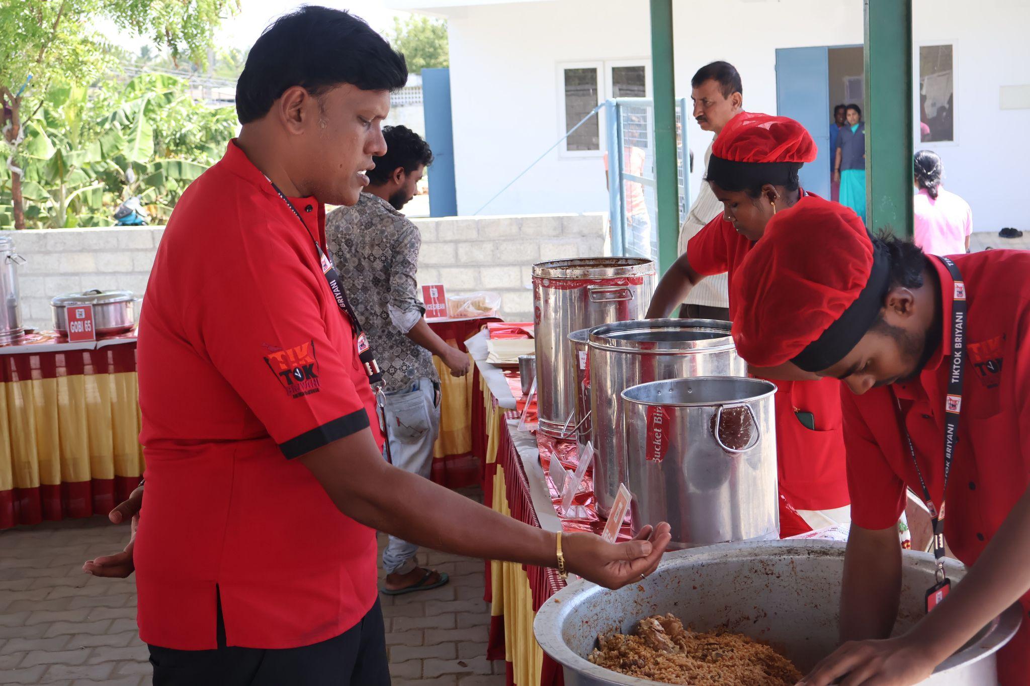 1kg Bucket Biryani Price